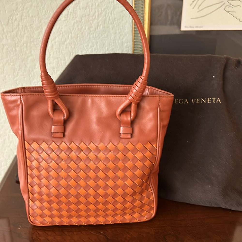 BOTTEGA VENETA  •  Intrecciato-Trimmed Open Tote